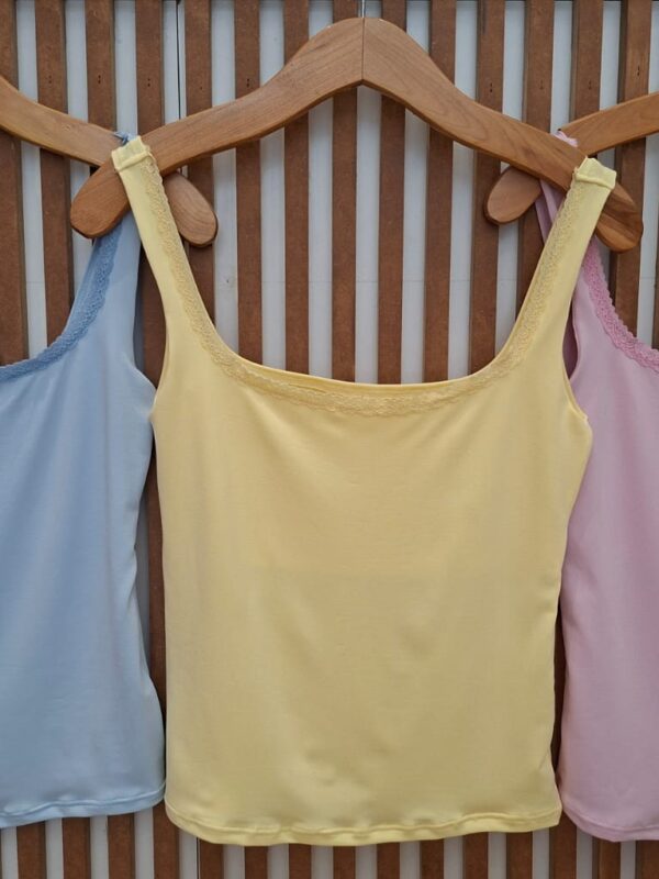 Musculosa Escote Cuadrado Con Puntilla (Art.2382)