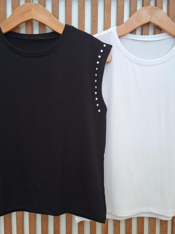 Musculosa Con Tachas (ART.2383)