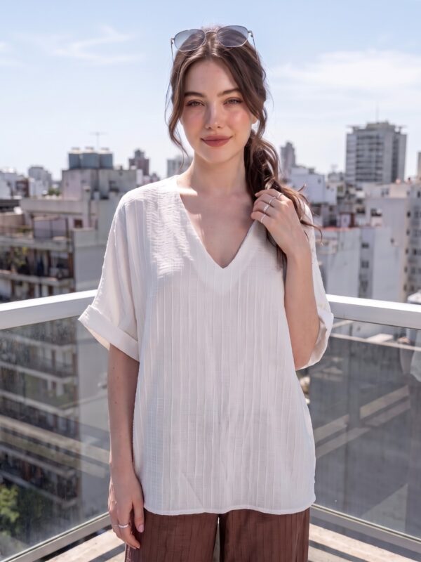 remera de plisa escote V (Art 2729)